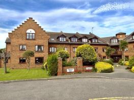 Flat 39, Penrhyn Court, Plas Penrhyn, Llandudno LL30 3EJ