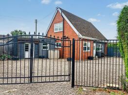 35 Shawcroft, Gosmore Road, Hereford HR2 9SN