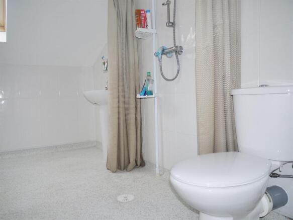 WET ROOM