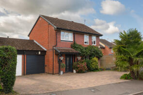 3, Singleton Road, Horsham RH12 3NP