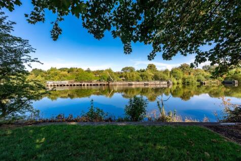 Prestbury Drive, Thelwall, Warrington