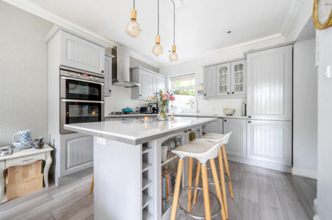 1342246-5-68a3134...