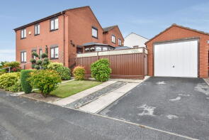 1, Fern Croft, Wrenthorpe, Wakefield WF2 0NU