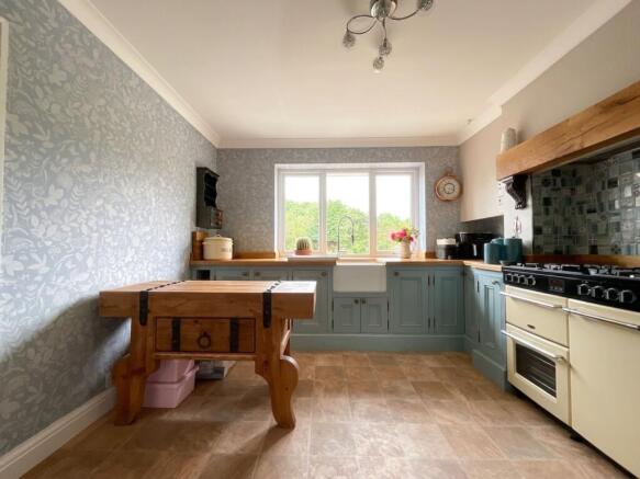 3 bed Detached Bungalow for sale Image 7