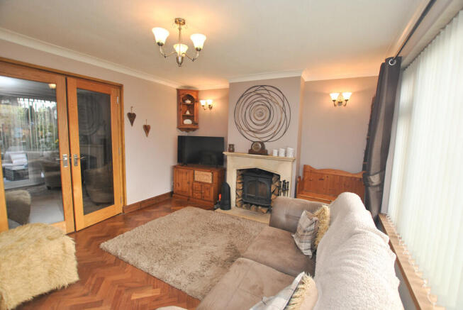 Lounge2_edited