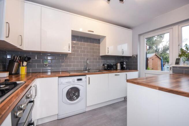 Fitted Kitchen