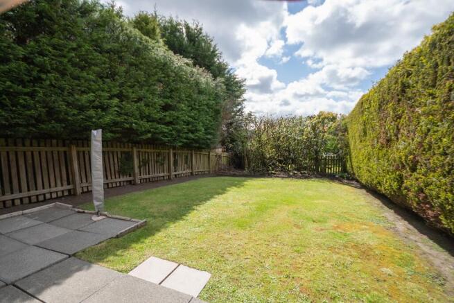 17 Letham Grange, Cumbernauld, G68 photo 4