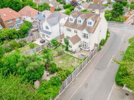 145, Daws Heath Road, Rayleigh SS6 7QT