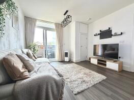 Flat 4, 7, Brooklands Square, Brooklands, Milton Keynes MK10 7NG