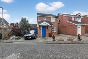 8, Ashgrove, Norwich NR8 6AY