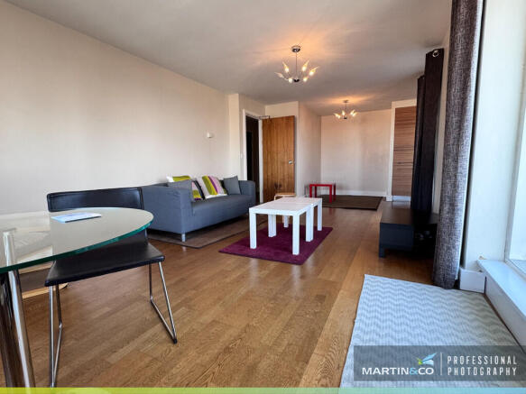 46 atlas living r...