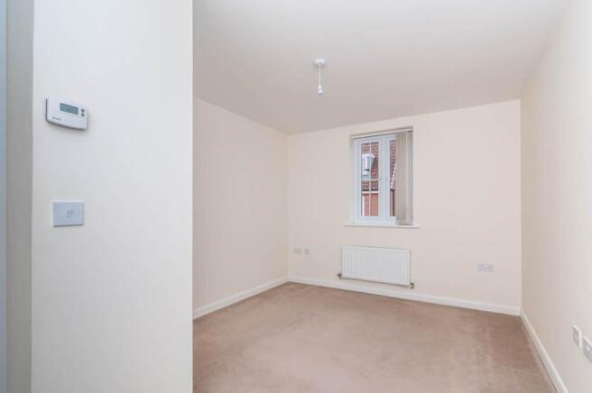 2 bed Apartment for sale Image 6