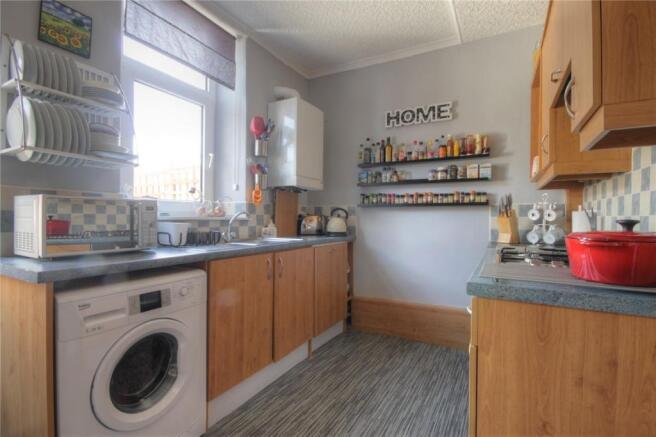 Kitchen Pic 2