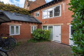 Flat 6, 1a Horse And Jockey Mews, St Bernard's Road, Oxford OX2 6EH
