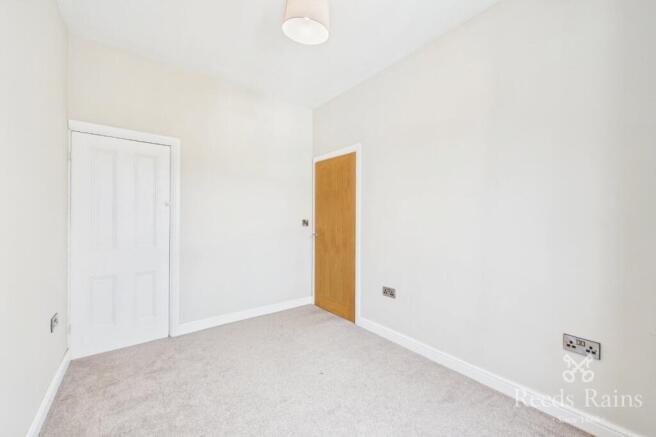 2 bed Terraced to rent Image 7