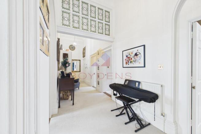The Grand, Marine Parade East photo 4