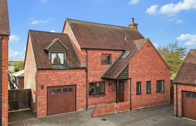 5-bed detached on Horseshoes Close, Grendon Underwood, Buckinghamshire. , £700,000