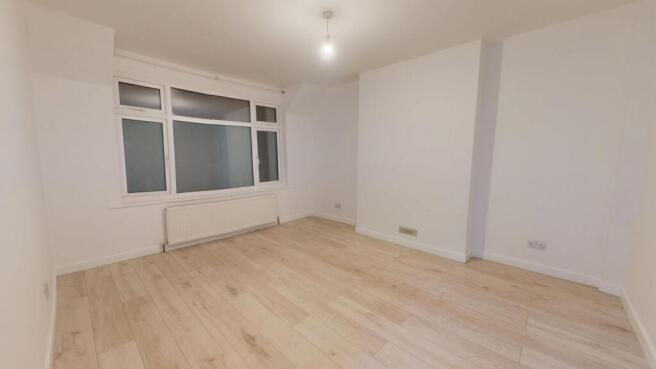 1033-London-Road-12032025_094317