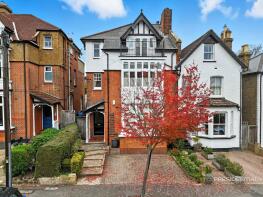 10a, Glebe Avenue, Woodford Green IG8 9HB