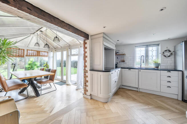 138353012698dedb6db988