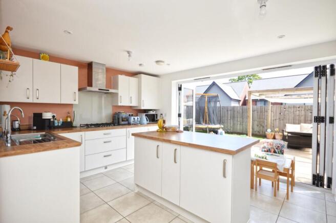 Open Plan Kitchen/Living Area