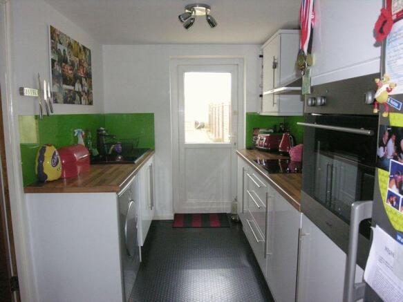 Photo 11
