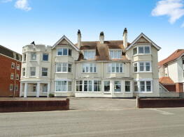 Flat 3, Harbour Court, The Esplanade, Minehead TA24 5QS