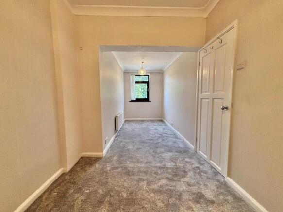 2 bed Semi-Detached to rent Image 10