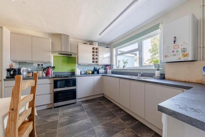 Kitchen (1)