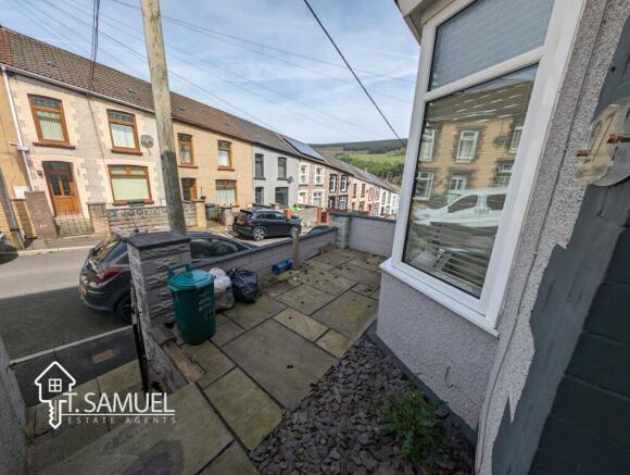 Rear garden 6