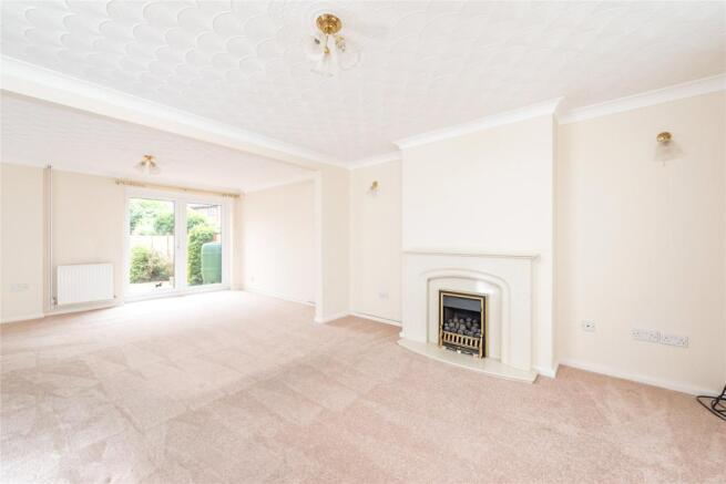 Sitting/Dining Room