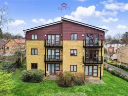Flat 2, 8 Aubrey Lodge, Bycullah Avenue, Enfield EN2 8FL