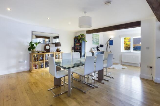 Open Plan Living / D