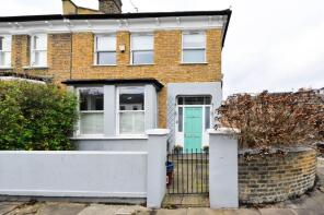 30, Heathfield Gardens, Chiswick, London W4 4JX