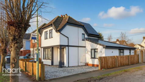 New Village, Brantham, Manningtree, Essex