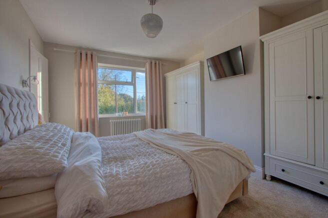 Bedroom 1 (Double)