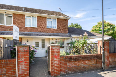 Proctor Close, Thornhill, Southampton, Hampshire, SO19