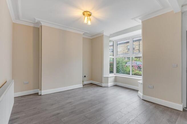 3 bed Terraced for sale Image 6