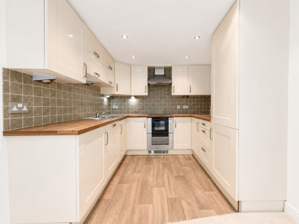 Rushy Fall Meadow, Keighley, BD22 7AZ photo 4