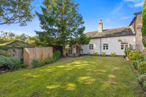 Rose Cottage, Huddersfield Road, Bretton, WF4