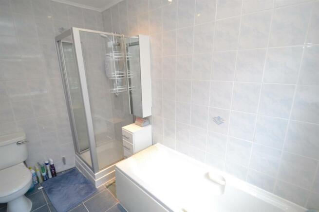 En Suite One.JPG