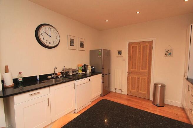 Kitchen/ Family Room
