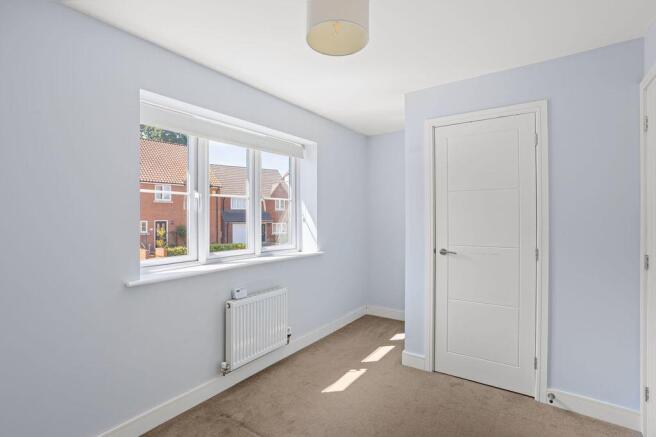 2 bed Terraced for sale Image 8