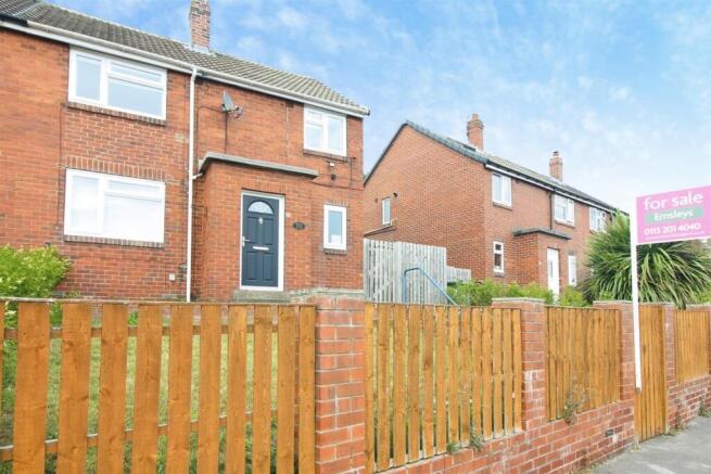 3 bed Semi-Detached for sale in rothwell