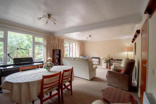 Photo 09-08-2025, 11 19 53 am.jpg