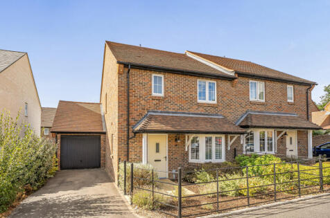 Buttercup Road, Bishops Waltham, Southampton, Hampshire, SO32