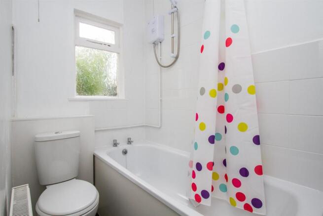Bathroom.jpg