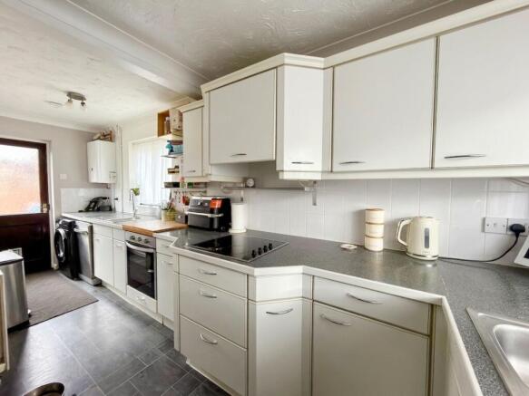 Kitchen/Utility