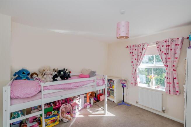 54, Water Reed Grove, Walsall, West Midlands, WS2 