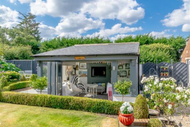 Garden room